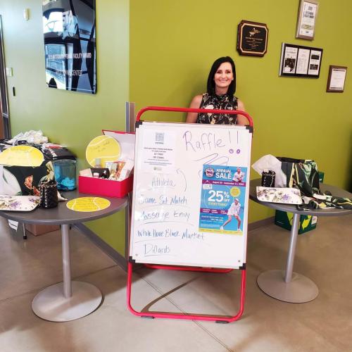 Jeanie-Raffle-scaled